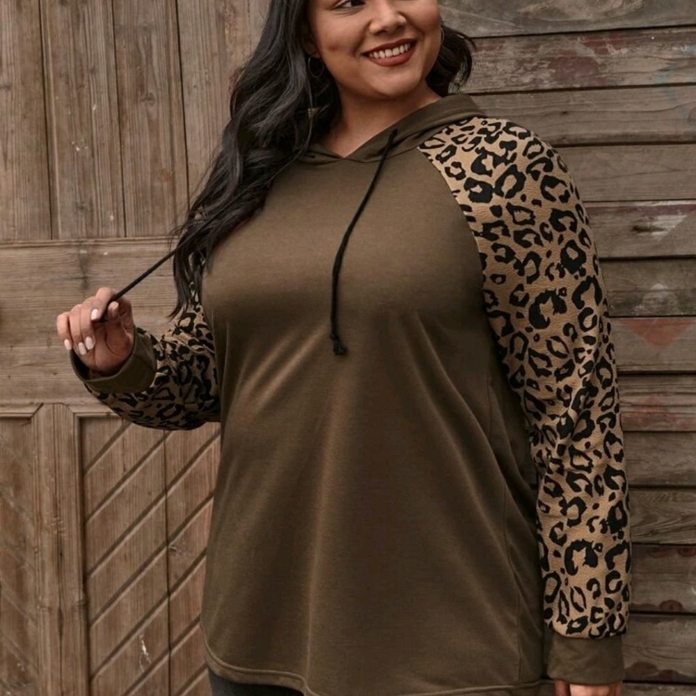 Plus Leopard Print Drawstring - Picture 5 of 6